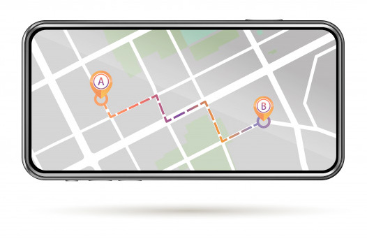 Smartphone em posição horizontal exibindo tela com mapa digital, rotas e marcadores de rastreamento veicular.